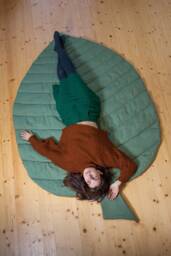 Large Leaf Play Mat From Natural Linen Natural Quilted Floor Rug Adult Home Decor Organic Fabric Meditation Pillow - thumbnail 1