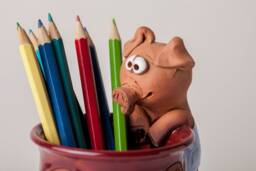 Handmade Ceramic Pen/Pencil Holder, Pig Design, Pencil Box With Fun Animals, Christmas Gift For Kids Organizing, Farm Animals