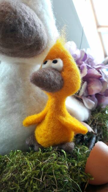 Adorable Chick Kikki Felt Felting Table Decoration Pendant Hen Chicken Rooster Bird Gift Woman Wreath Easter Summer Spring Car - image 1