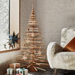 Alternative Oak Christmas Tree - 2Ft Tall - thumbnail 3