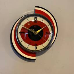 Midcentury Wall Clock Red Cream & Black Atomic Formica Meteor Design - thumbnail 2