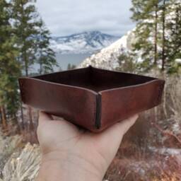 Handmade Leather Valet Tray - Cognac Brown Catch-All - thumbnail 3