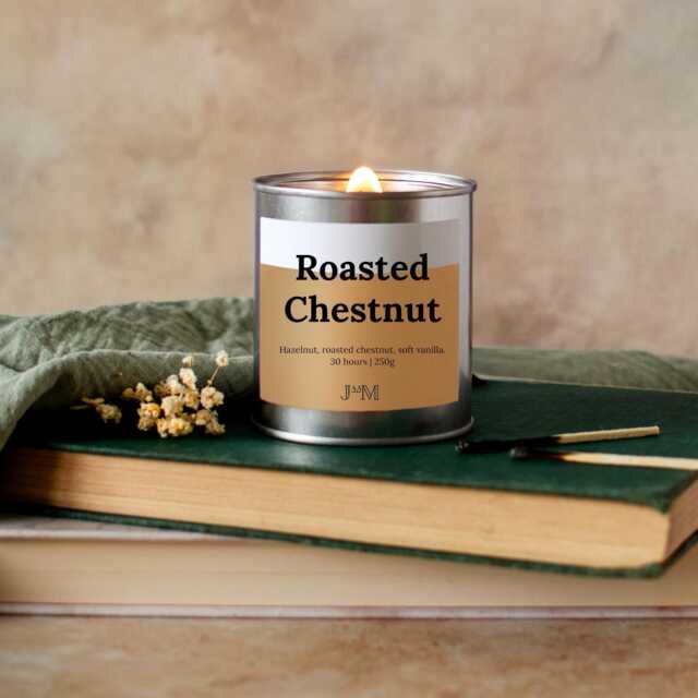 Roasted Chestnut Wood Wick Candle, Crackle Autumnal Christmas Scent Candle - image 1