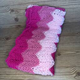 Pink Baby Blanket - Striped Chevron Ombr?? Knitted Shower Gift - thumbnail 2