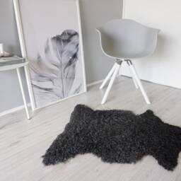 Gotland Sheepskin Rug - Natural Grey Curly Wool, Soft Pelt - thumbnail 3