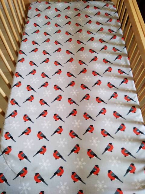 Christmas Bullfinch Crib Sheet, Gray Cotton Bird Bedding - image 1