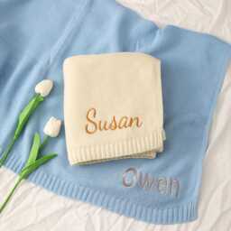 Embroidered Knit Baby Blanket With Name Personalized Cotton Yarn - thumbnail 1