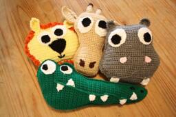 Safari Pallows - Animal Pillows - thumbnail 1