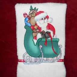Appliqued Christmas Hand Towel Santa's Sleigh Holiday Decor - thumbnail 4