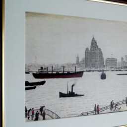 L.s. Lowry Art Print - Liver Building Walnut Finish Frame With Mount & Textured Image - thumbnail 2