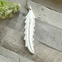 White Wooden Hand Carved Hanging Curved Feather Decoration - The Home & Hearts Shop Rustic Wall Decor Shabby Wedding Gift Xmas - thumbnail 2