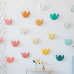 Emerald & Gold Flower Wall Light - thumbnail 2