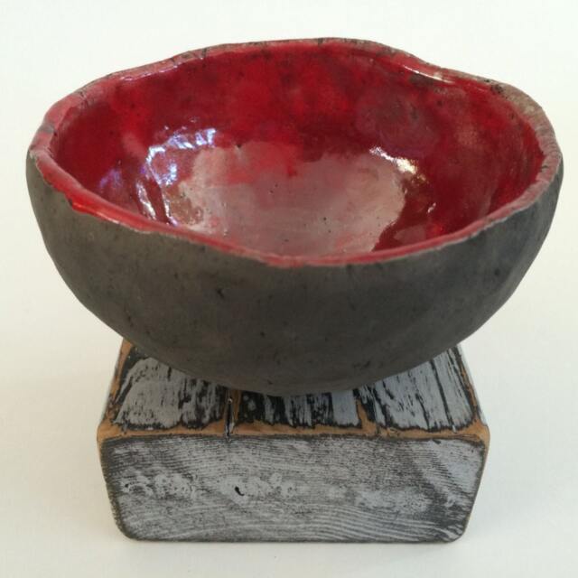 Pinched Bowl W/Pedestal