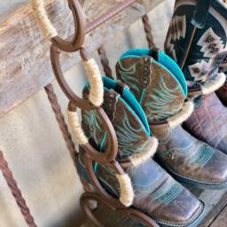 Boot Rack - Storage Horseshoe Organizer Cowboy Decor Art Gift For Family - thumbnail 3