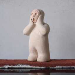 Person With Masks - Ceramic Figurine For Therapy & Sandtray - thumbnail 4