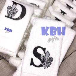 Ships Fast Fleur De Lis Monogram Hand Towel - thumbnail 2