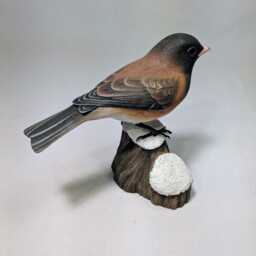 Oregon Junco Wood Bird Carving #1 - thumbnail 2
