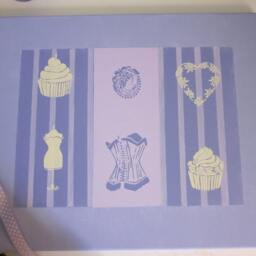 Home-Deco Painting - Acrylic Paint Handmade Creation - Cupcake, Lace, Bustier, Mannequin - thumbnail 2