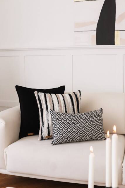 Tufted Jacquard Pillow Cover Hand Woven Style Throw Cushion - 18x18 - image 1