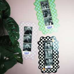 Photo Booth Strip Magnetic Frame - Blue & Green Wavy - thumbnail 2