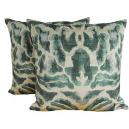 Voyage Decoration - Nikko Emerald Majestic Painterly Damask Velvet Cushion Cover Handmade Throw Pillow Designer Home Decor - thumbnail 2