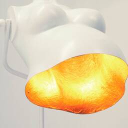 Handcrafted Floor Lamp Pregnant Lady - thumbnail 3