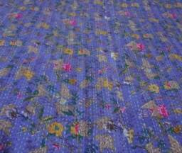 Blue Floral Kantha Quilt, Indian Handmade Bedspread, Queen Size - thumbnail 3