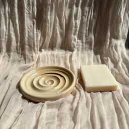 Low Tide Soap Dish, Beachy Ceramic Bathroom Tray, Handmade Kitchen Pottery, Household Holder, Thrown Holder - thumbnail 4