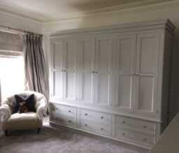 Wardrobe - 6 Door Drawer Victorian With Plinth Style - thumbnail 1