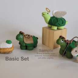 Turtle Nativity Set Handmade Polymer Clay Manger Scene - Collectible Cr??che Christian Holiday Decor - thumbnail 2