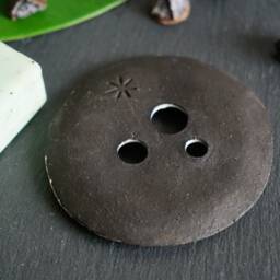 Round Soap Dish/Plate With Dots & Drainage Holes, Made Of Black Ceramic, Snow-White Glazed, Handmade - thumbnail 3