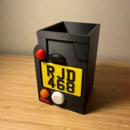 Land Rover Defender Inspired Personalised Desk Tidy, 4x4 Gift, Off-Road Gift For Car Lovers - thumbnail 3