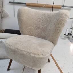 Cream Sheepskin Rug , Double Length, Short Wool, Shearling, Genuine Sheepskin, 70 X 180cm, Bespoke, Hand Made Upholstery Projects - thumbnail 2