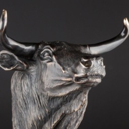 Bronze Bull Figurine Sculpture, Bull Head Portrait Statue, Tabletop Art, Modern Design Bull, Taurus Zodiac, Home Furnishing Art - thumbnail 3
