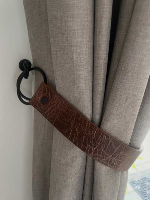 Handmade Wide Antique Brown Leather Curtain Tie Back Thick O-Ring 38mm Wide - Single - image 1