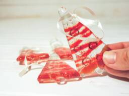 3 Mini Red Glass Christmas Tree Decoration 8x4.5cm - 3x1 1/2 - thumbnail 1