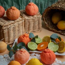 Citrus Shaped Candles Vegan Soy Wax, Summer Home Decor - thumbnail 2