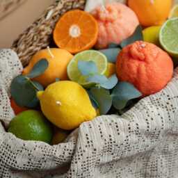 Citrus Shaped Candles Vegan Soy Wax, Summer Home Decor - thumbnail 3