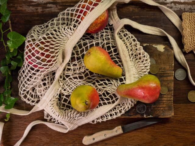 Ceramic Pear Handmade Realistic - 1 Pc Natural Size, Photo Prop, Gift, Home Decor - image 1