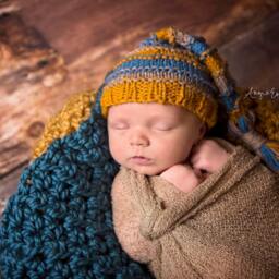 Chunky Thunder Blue Cozy Newborn Baby Blanket Photo Prop - thumbnail 2