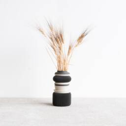 Modular Nu Vase Grey - Perfect For Dried Or Fresh Flowers Perfect Gift Your Loved Ones - thumbnail 3