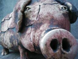 Ceramic Pig - Small - thumbnail 1