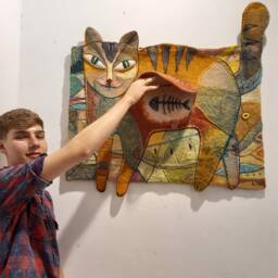 Home Decor - Wall Hanging Tapestry Felt Wall Well-Fed Cat - thumbnail 2