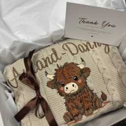 Personalized Highland Cow Baby Blanket With Pom Poms - Knit Effect in A Choice Of Colours - thumbnail 2