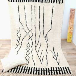 Authentic Moroccan Black Patterns Rug From Beni Ouarain Tribe. Bohemian Carpet. Well Hand Woven Wool Rug. 78x118 Inches - thumbnail 3