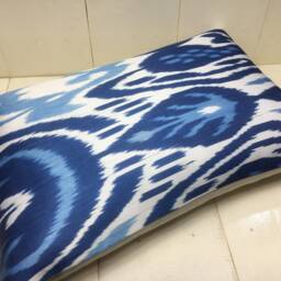 Silk Ikat Pillow Cover, Handwoven Style Cushion, Blue Accent - 16x24 - thumbnail 4