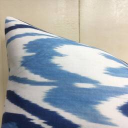 Silk Ikat Pillow Cover, Handwoven Style Cushion, Blue Accent - 16x24 - thumbnail 2