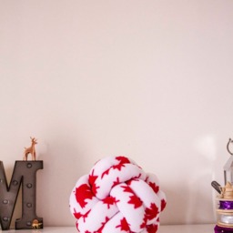 Canadian Maple Leaf Knot Pillow Decorative Sphere Cushion - thumbnail 3