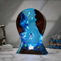 Epoxy Resin Lamp, Whale Shark & Divers Headphone Stand, Resin Art Lamp, Resin Night Light, Birthday Gifts For Him, Handmade Gift - thumbnail 2