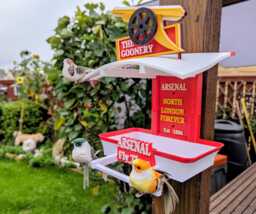 Arsenal Fan Bird Feeder Gunners Feeding Station - Quirky Garden Decor Wild Seed Tray Gift For North London Soccerfan - thumbnail 1